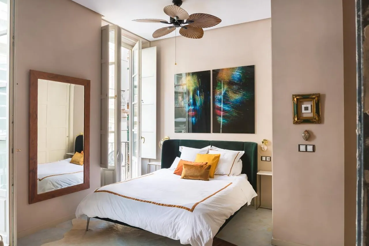 Balcones De Larios: Beautiful Balconies Next To Plaza De La Constitucion Apartment Malaga 0*,